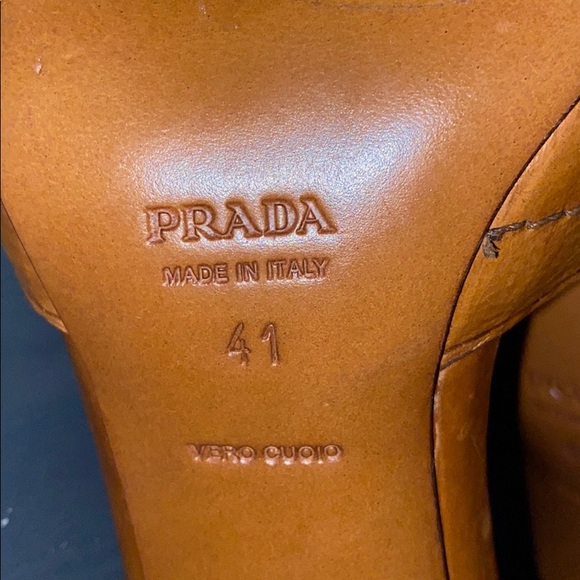 Vintage Prada two tone heels - Picture 5 of 5